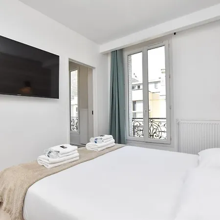 Apartment Cosy Bedroom - Tour Eiffel Champs De Mars 3a Paris