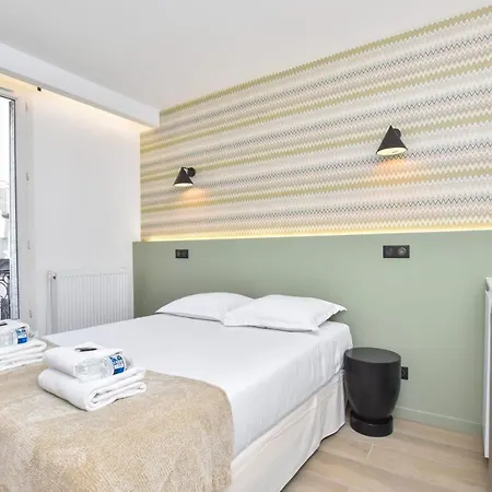 Cosy Bedroom - Tour Eiffel Champs De Mars 3a Apartment Paris